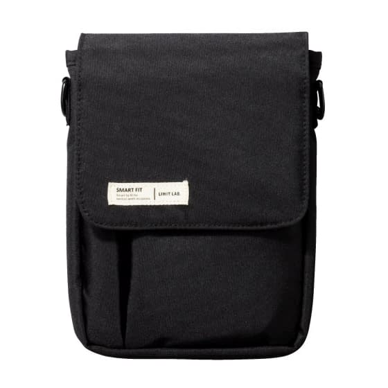 キャリングポーチ(A6) ウエストポーチ 23-7858-04 LIHITLAB． A7574-24(ブラック)