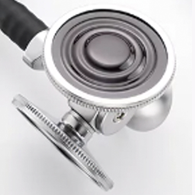 回転可能なトリプルヘッド（真鍮ベルとコルゲートダイヤフラム）のチェストピースを選択可能